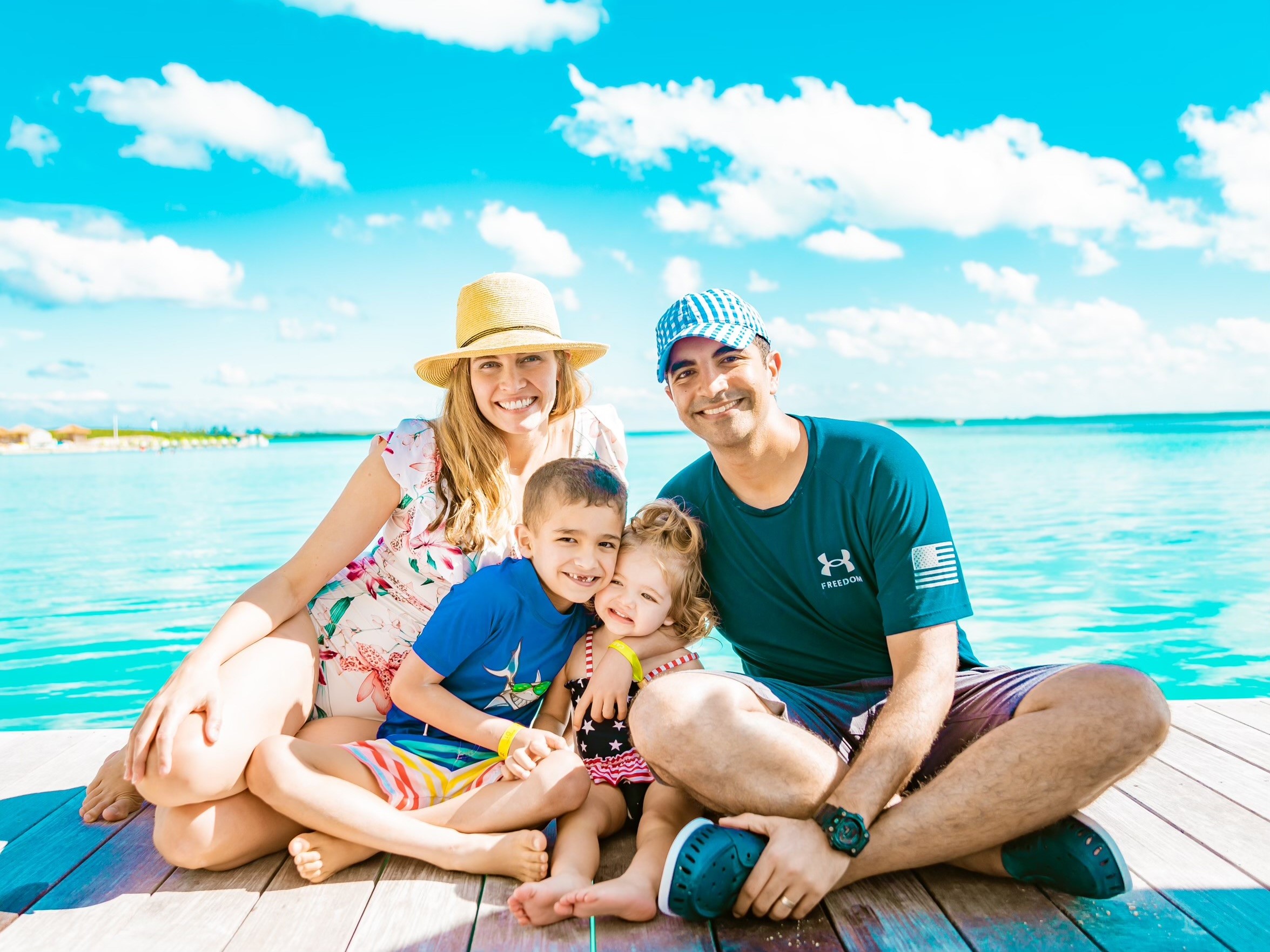 Drs. Maata Family on Dock - 4x3